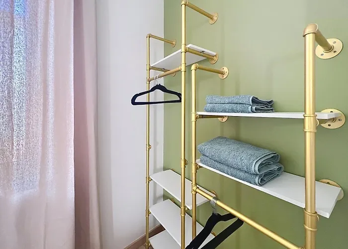 Sous Les Arches Valence